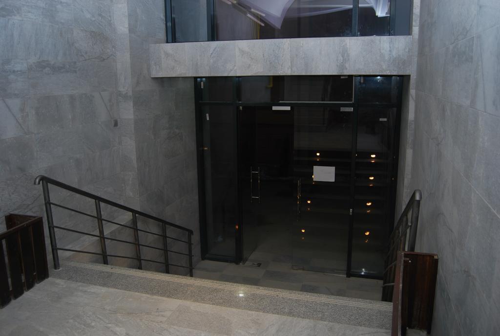 Apartament Luxury - Promenada Mall Craiova Habitación foto